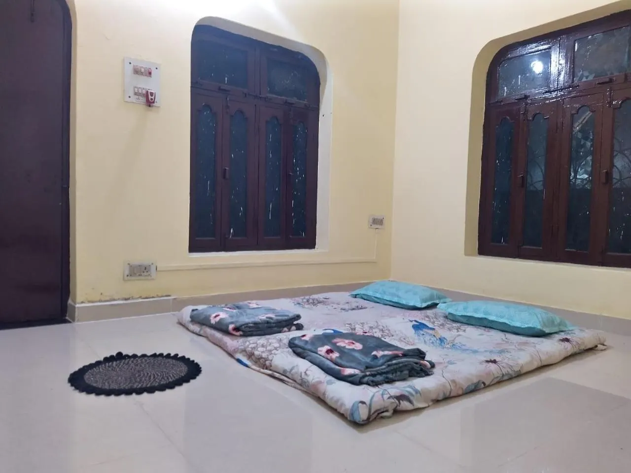 ורנאסי Traditional Home Stay