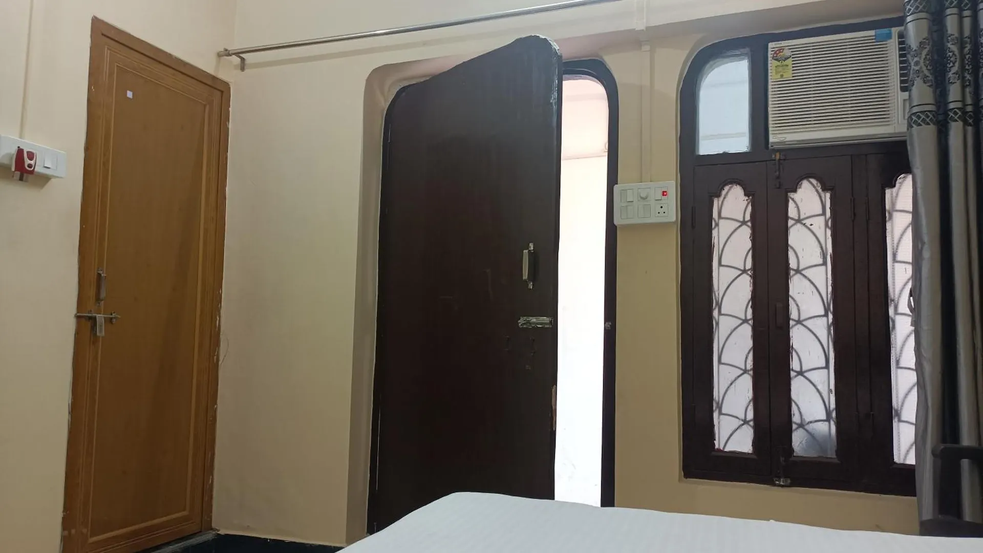 בית אירוח ורנאסי Traditional Home Stay